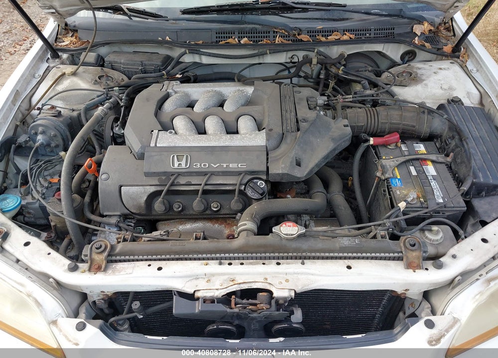 1999 HONDA ACCORD EX V6 VIN: 1HGCG1651XA050400