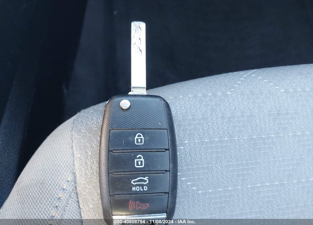2019 KIA RIO VIN: 3KPA24AB6KE182531