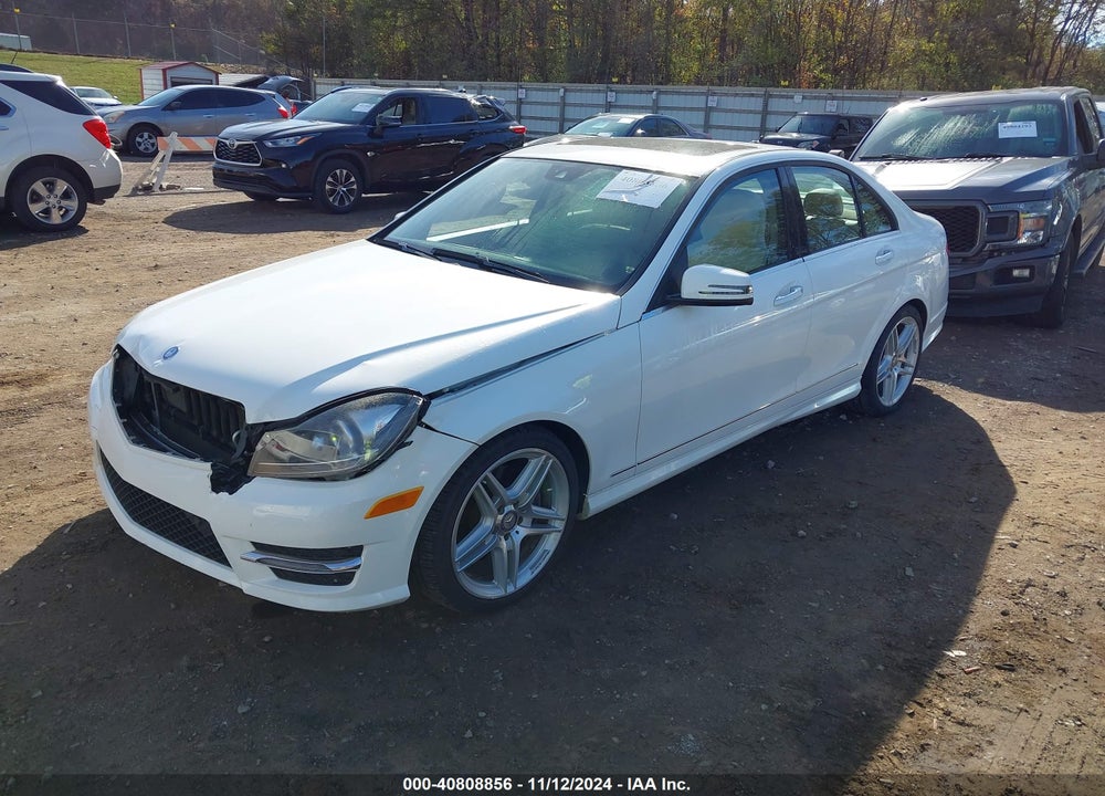 2014 MERCEDES-BENZ C 300 C 300 LUXURY/SPORT 4MATIC VIN: WDDGF8AB4ER313475