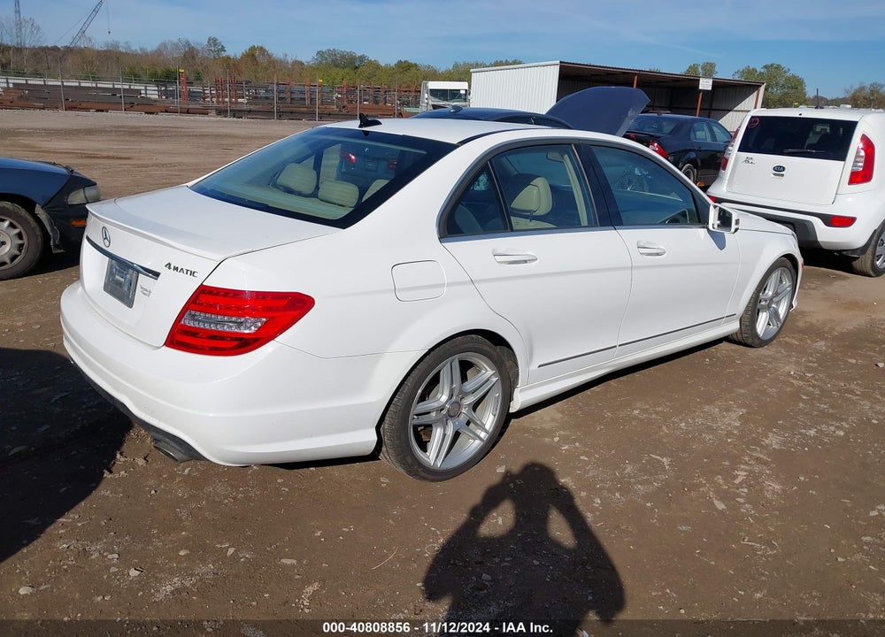 2014 MERCEDES-BENZ C 300 C 300 LUXURY/SPORT 4MATIC VIN: WDDGF8AB4ER313475