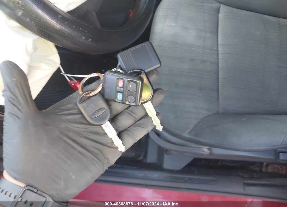 2009 FORD FOCUS SE VIN: 1FAHP35N89W110590