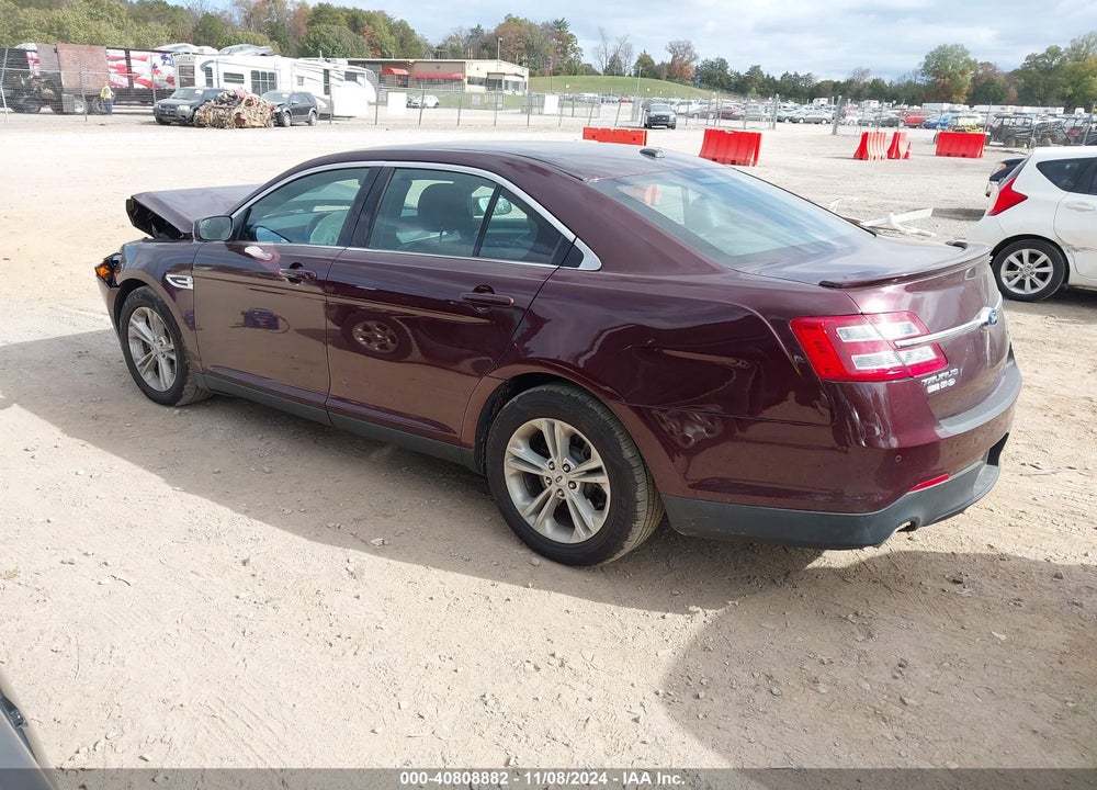 2018 FORD TAURUS SEL VIN: 1FAHP2E81JG135303