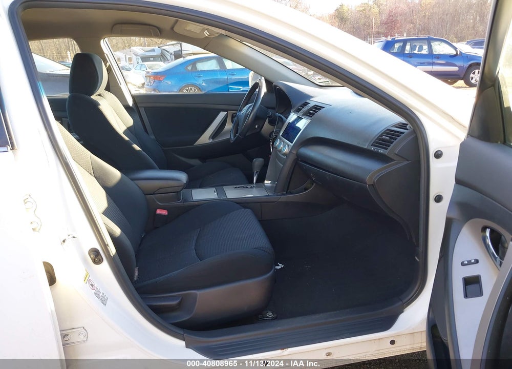 2009 TOYOTA CAMRY SE VIN: 4T1BE46K59U905202