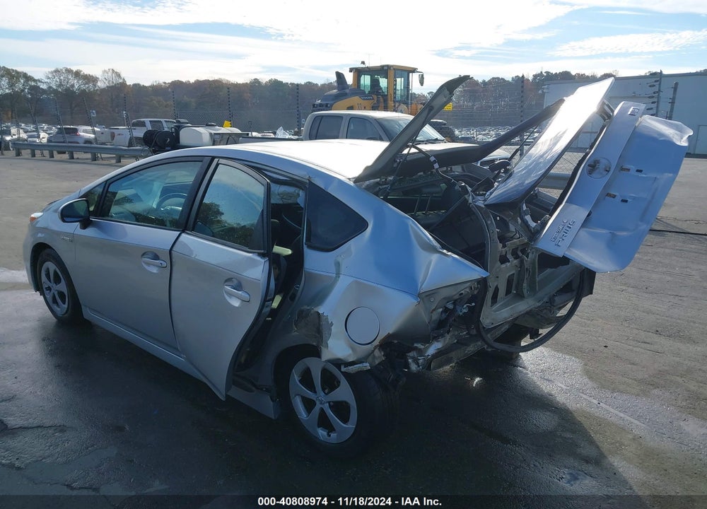 2015 TOYOTA PRIUS FOUR VIN: JTDKN3DU5F1986654