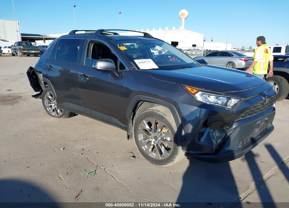 2021 TOYOTA RAV4 XLE PREMIUM VIN: 2T3C1RFV6MC167919