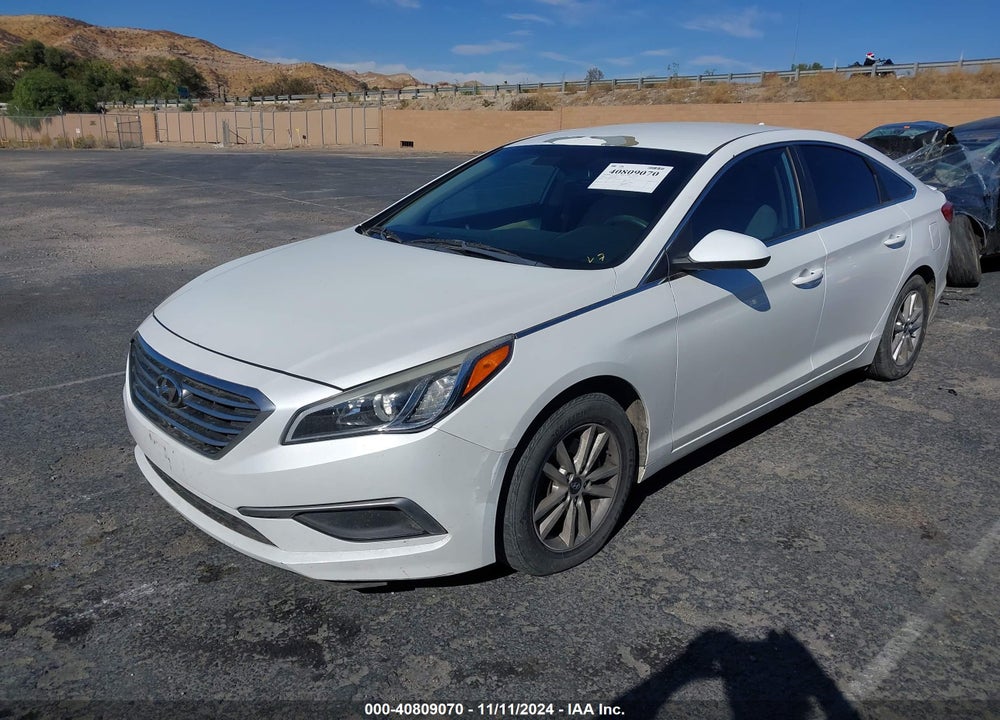 2016 HYUNDAI SONATA SE VIN: 5NPE24AF2GH269544