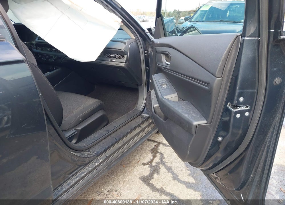 2024 HONDA ACCORD EX VIN: 1HGCY1F31RA023079