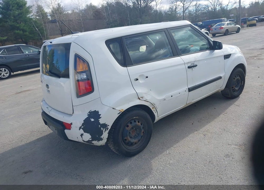 2011 KIA SOUL VIN: KNDJT2A15B7716997