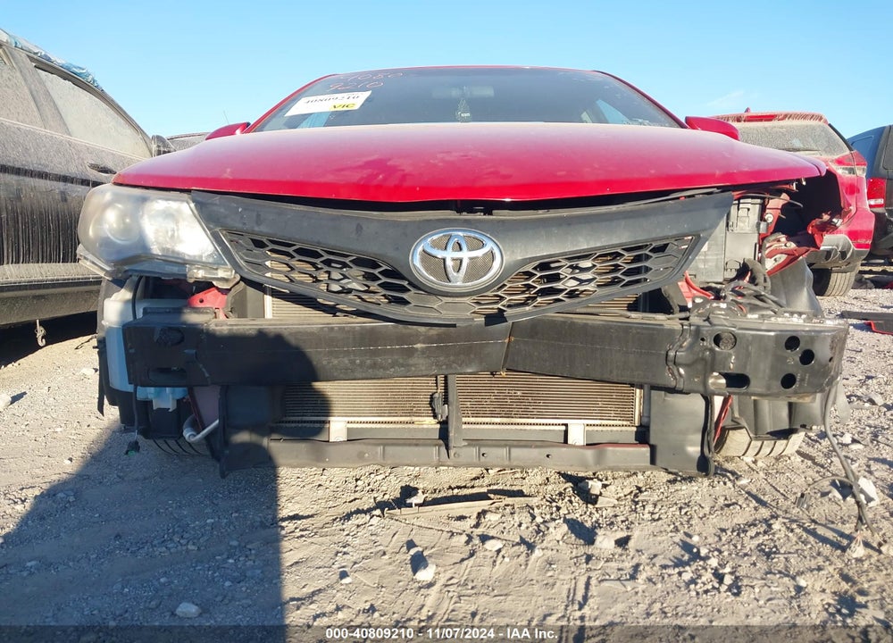 2014 TOYOTA CAMRY SE VIN: 4T1BF1FK0EU808351