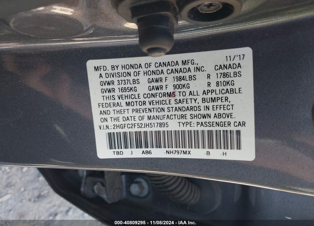 2018 HONDA CIVIC LX VIN: 2HGFC2F52JH517895