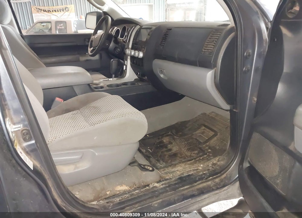 2009 TOYOTA TUNDRA GRADE 5.7L V8 VIN: 5TFEV54109X073798