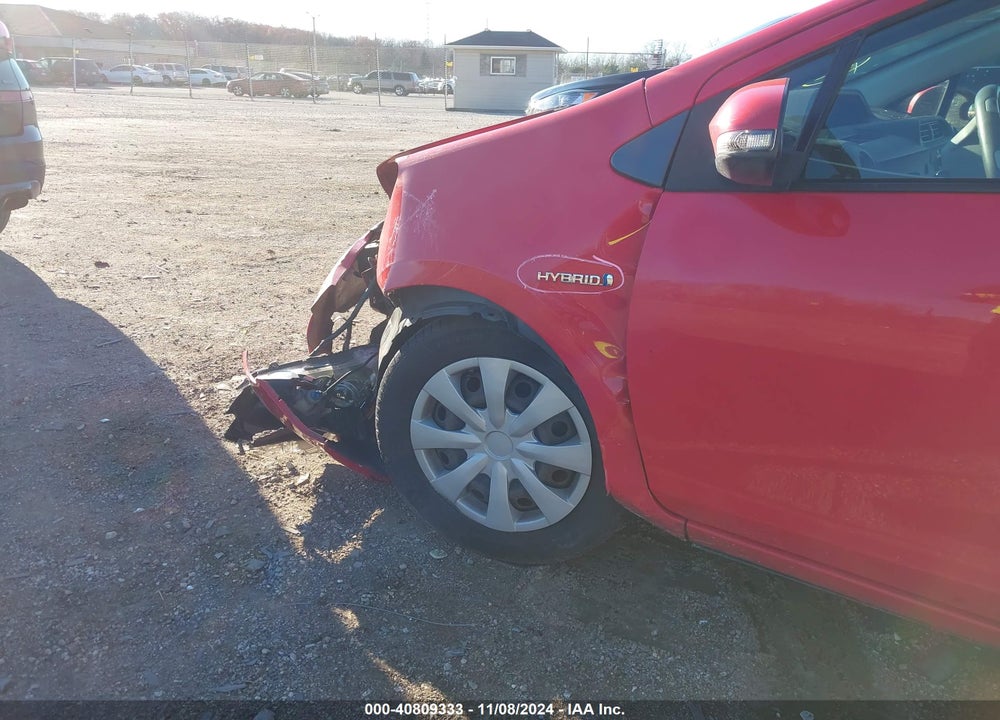 2012 TOYOTA PRIUS C ONE VIN: JTDKDTB3XC1502129