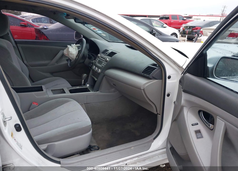 2011 TOYOTA CAMRY VIN: 4T4BF3EK2BR135271