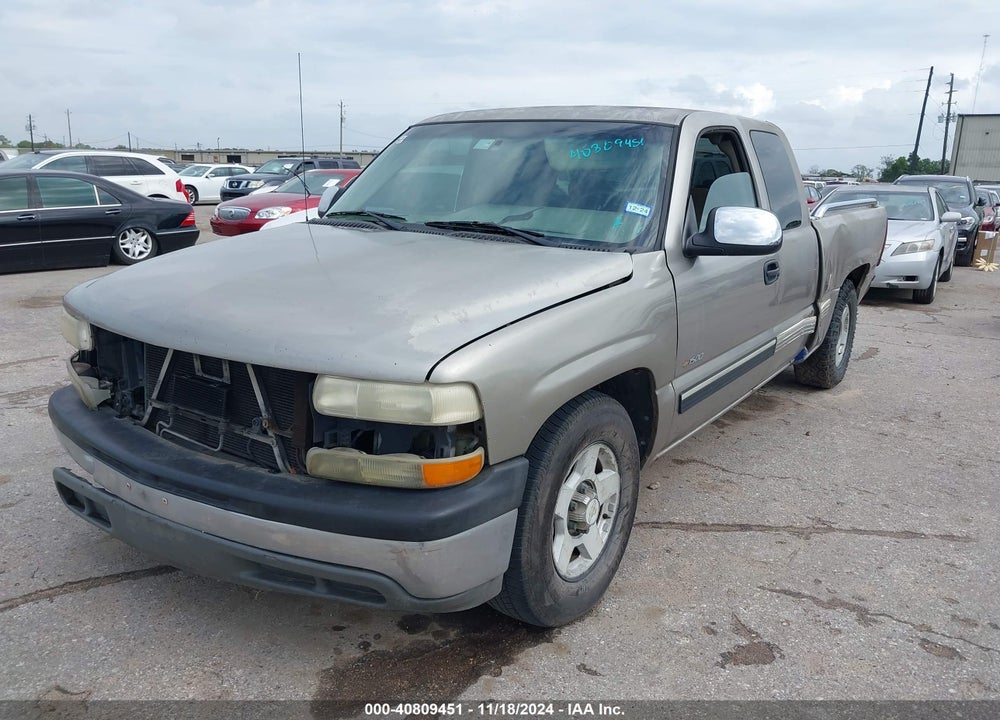 2001 CHEVROLET SILVERADO 1500 LS VIN: 2GCEC19T811346321