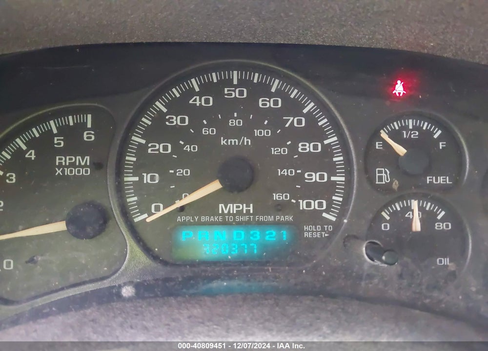 2001 CHEVROLET SILVERADO 1500 LS VIN: 2GCEC19T811346321