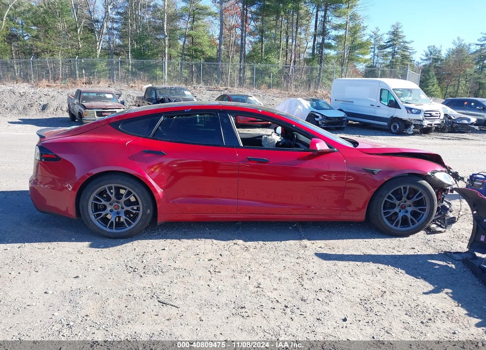 2022 TESLA MODEL S DUAL MOTOR ALL-WHEEL DRIVE VIN: 5YJSA1E5XNF494103