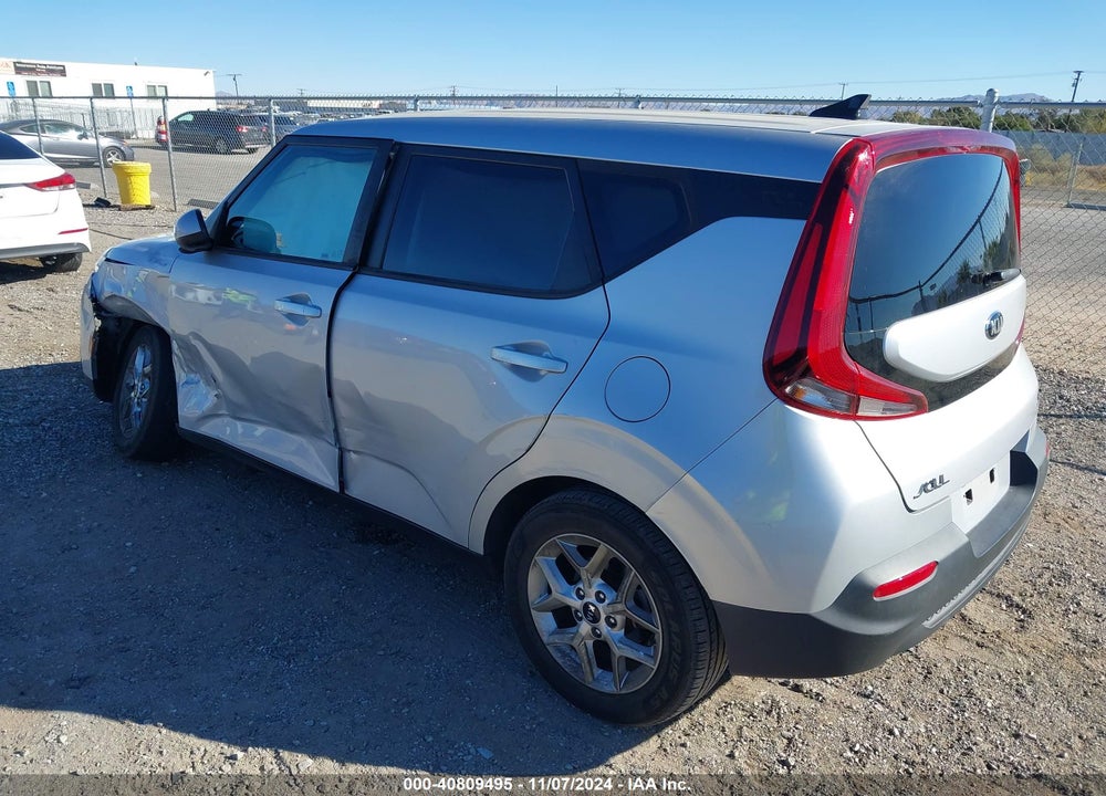 2021 KIA SOUL !/+/S VIN: KNDJ23AUXM7755364