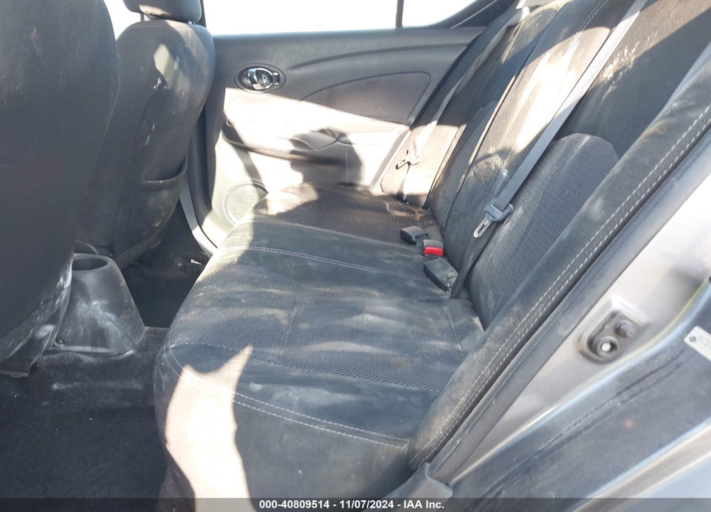 2019 NISSAN VERSA 1.6 SV VIN: 3N1CN7AP1KL881089