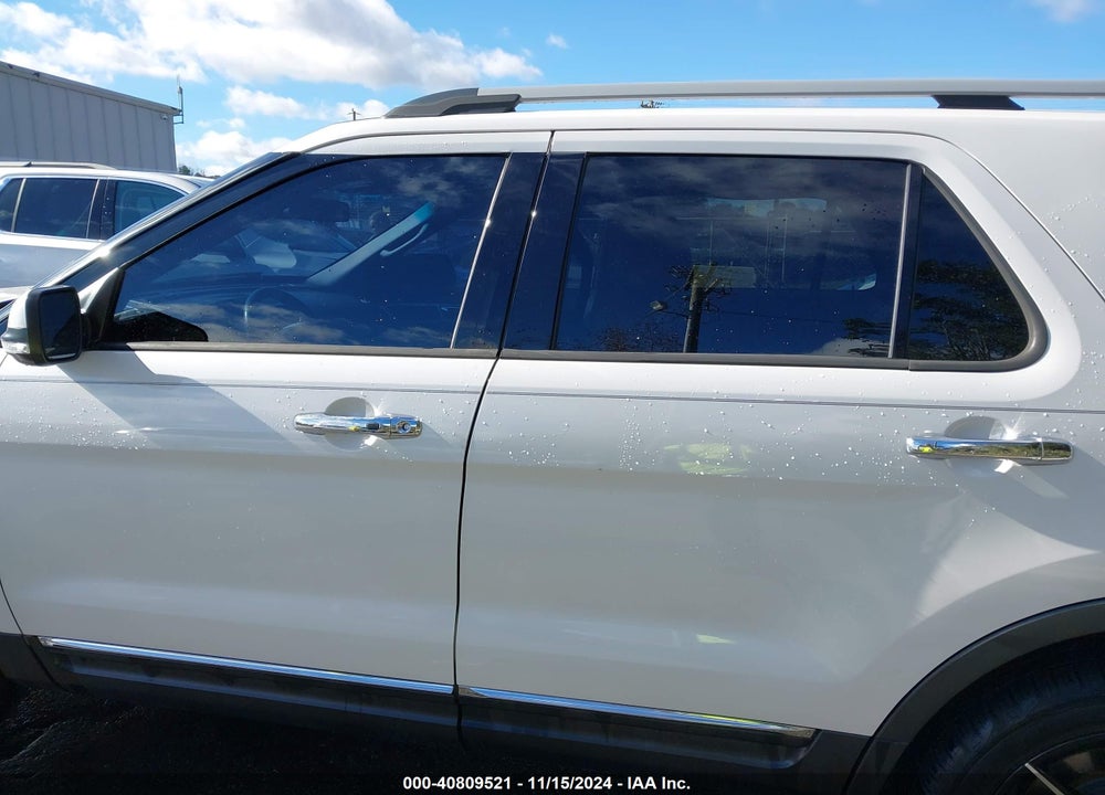 2014 FORD EXPLORER LIMITED VIN: 1FM5K8F89EGC18962