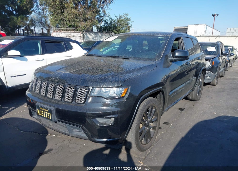 2018 JEEP GRAND CHEROKEE ALTITUDE 4X2 VIN: 1C4RJEAG5JC142227