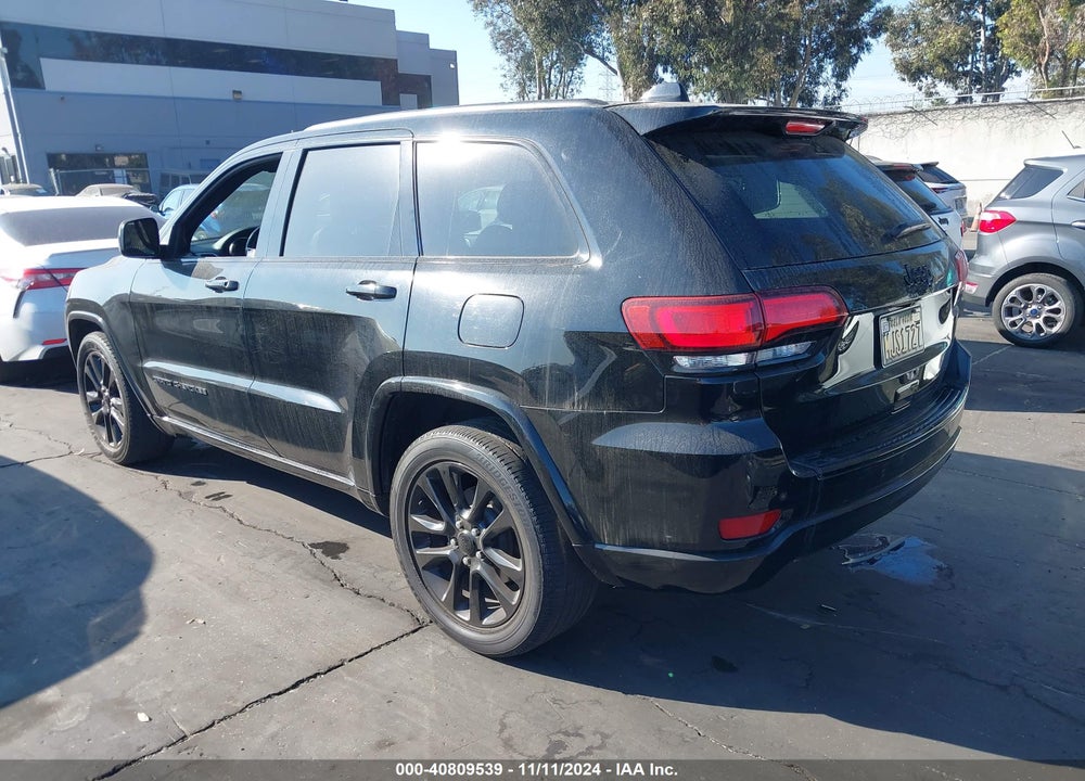 2018 JEEP GRAND CHEROKEE ALTITUDE 4X2 VIN: 1C4RJEAG5JC142227