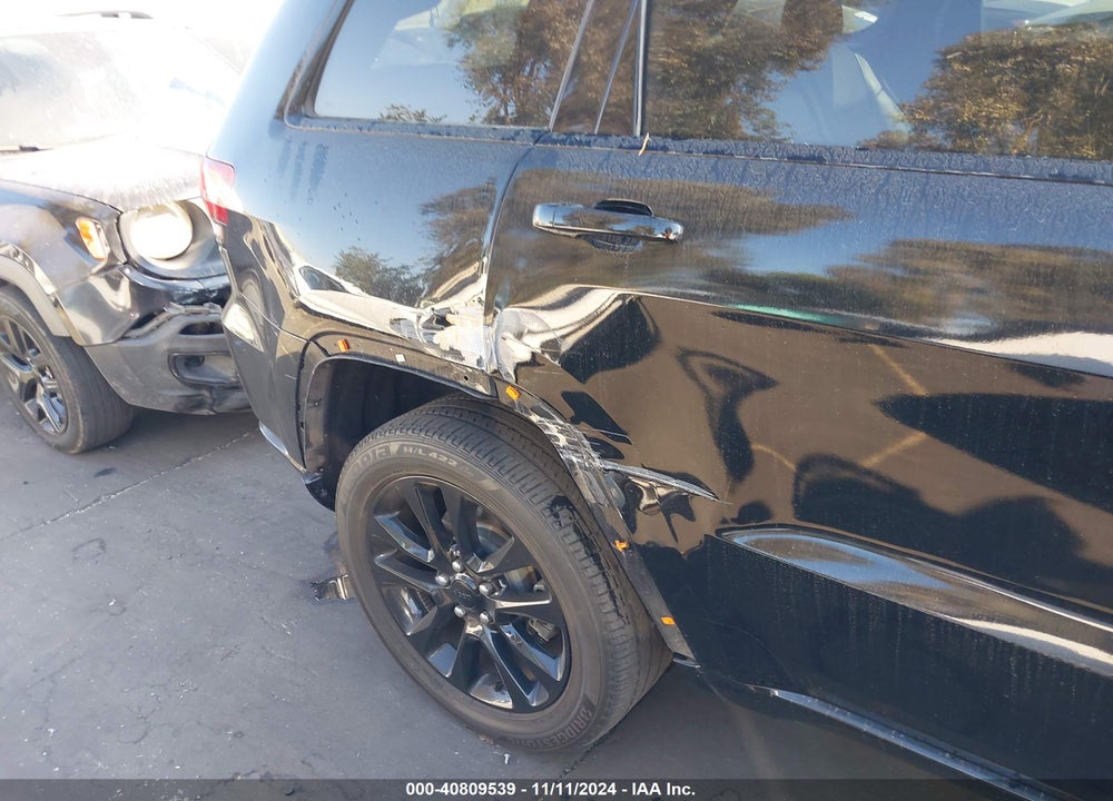 2018 JEEP GRAND CHEROKEE ALTITUDE 4X2 VIN: 1C4RJEAG5JC142227