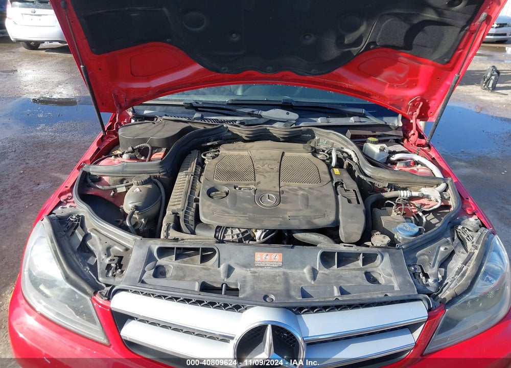 2013 MERCEDES-BENZ C 300 LUXURY 4MATIC/SPORT 4MATIC VIN: WDDGF8AB5DG115093