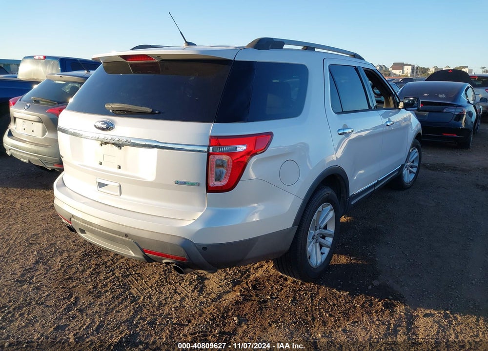 2013 FORD EXPLORER XLT VIN: 1FM5K7D93DGC70575