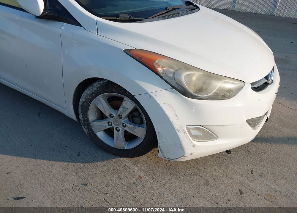 2013 HYUNDAI ELANTRA GLS VIN: 5NPDH4AE2DH216615
