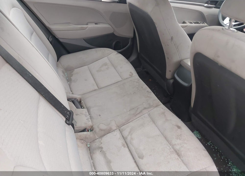 2019 HYUNDAI ELANTRA SE VIN: KMHD74LF5KU759061