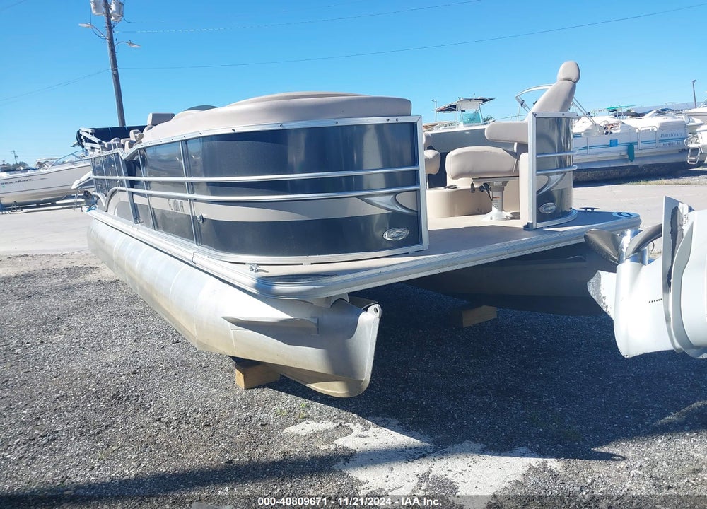 2014 SYLVAN BOAT VIN: SYL45635J314