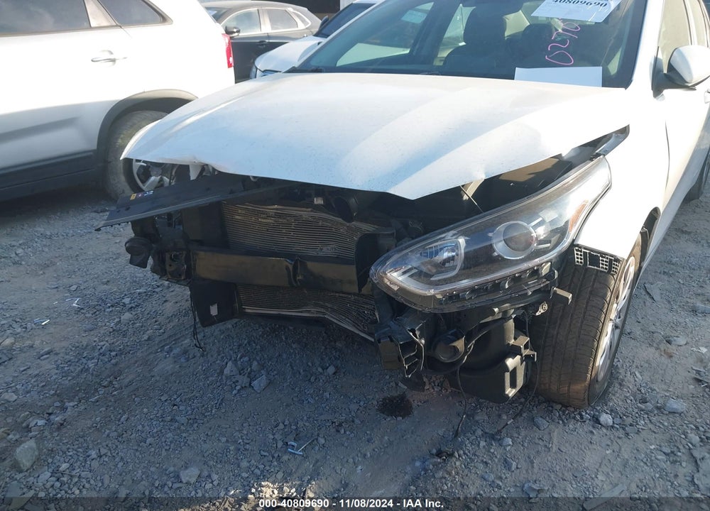 2019 KIA FORTE FE VIN: 3KPF24AD3KE027071