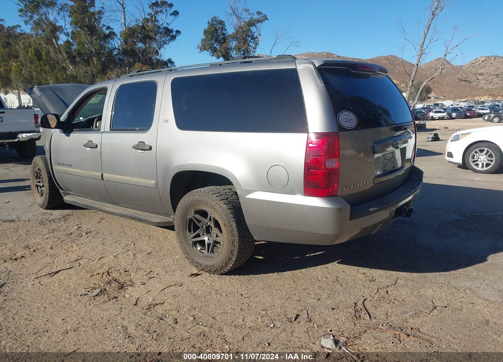 2007 CHEVROLET SUBURBAN 1500 LS VIN: 1GNFC16087R235046