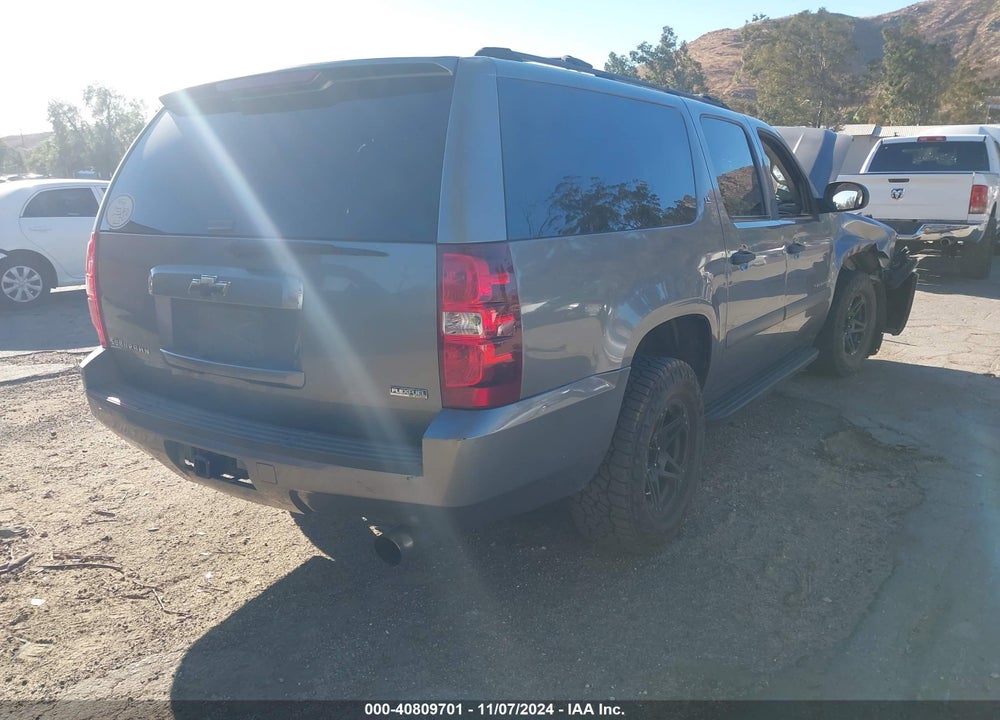 2007 CHEVROLET SUBURBAN 1500 LS VIN: 1GNFC16087R235046