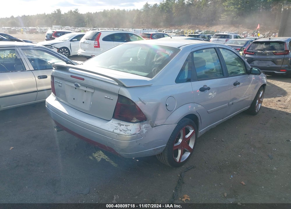 2005 FORD FOCUS ZX4 VIN: 1FAFP34N55W159152