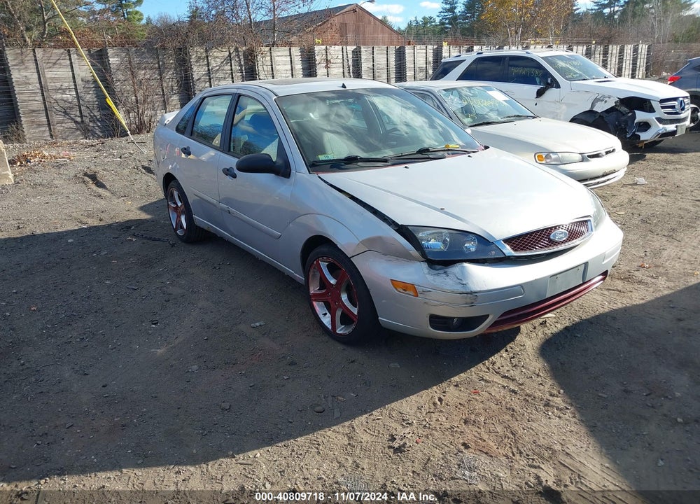 2005 FORD FOCUS ZX4 VIN: 1FAFP34N55W159152