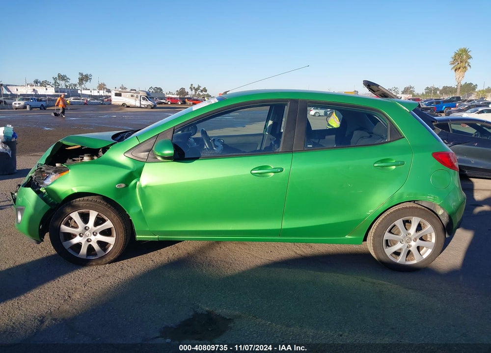 2011 MAZDA 2 TOURING VIN: JM1DE1HY0B0114747