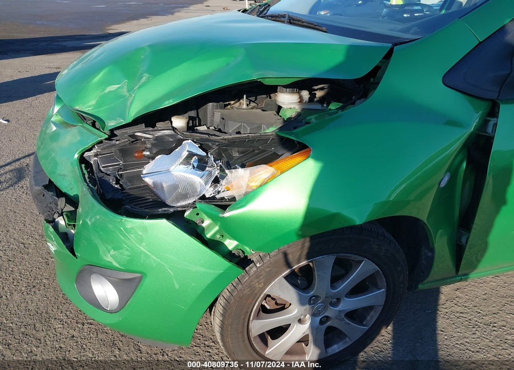 2011 MAZDA 2 TOURING VIN: JM1DE1HY0B0114747