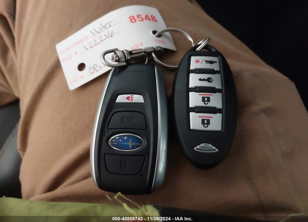 2016 SUBARU OUTBACK 2.5I LIMITED VIN: 4S4BSBNC9G3210358
