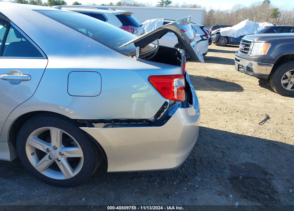 2014 TOYOTA CAMRY SE VIN: 4T1BF1FK7EU731803