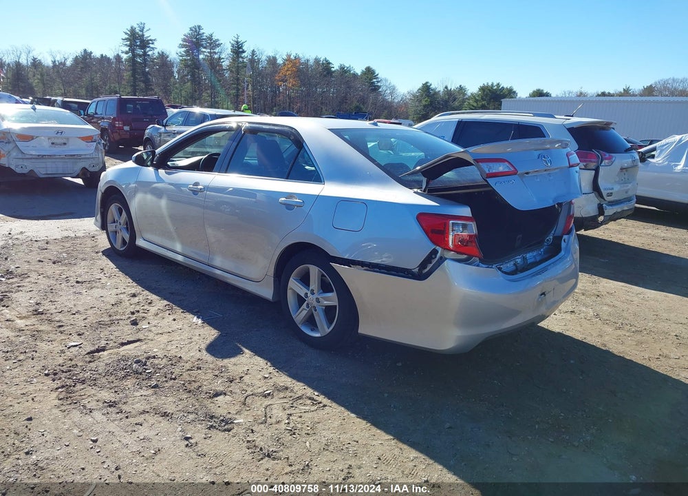 2014 TOYOTA CAMRY SE VIN: 4T1BF1FK7EU731803