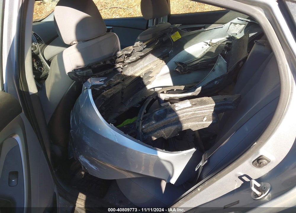 2016 HYUNDAI ELANTRA SE VIN: 5NPDH4AE3GH712219