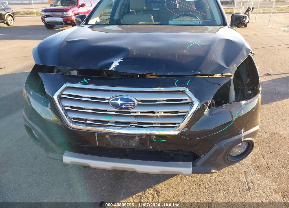 2017 SUBARU OUTBACK 2.5I LIMITED VIN: 4S4BSANCXH3228542