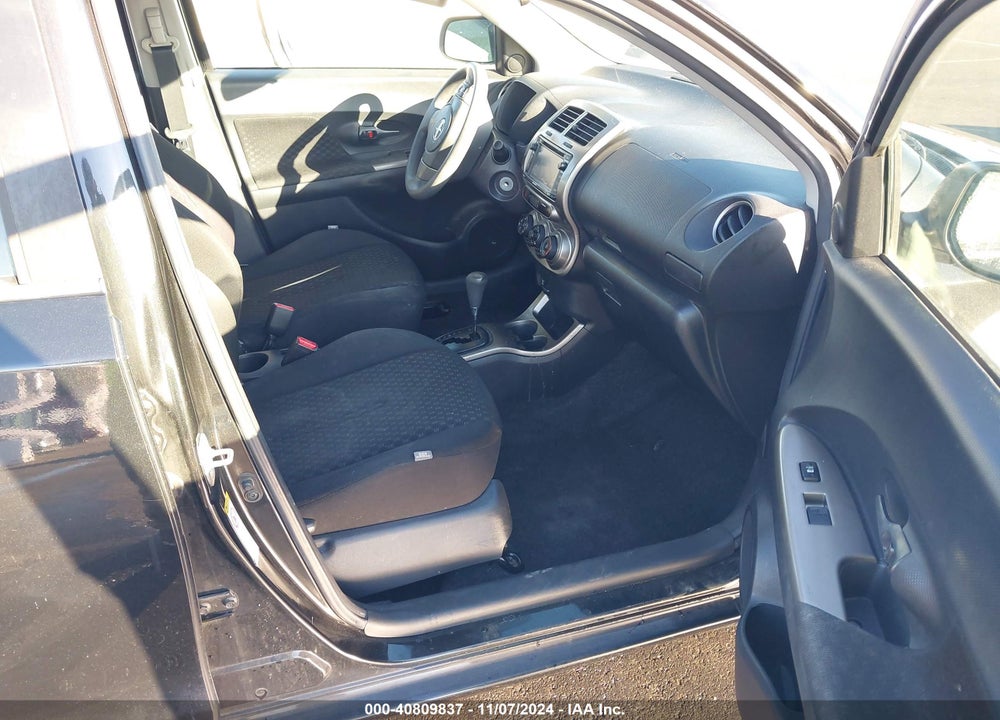 2014 SCION XD VIN: JTKKUPB40E1042359