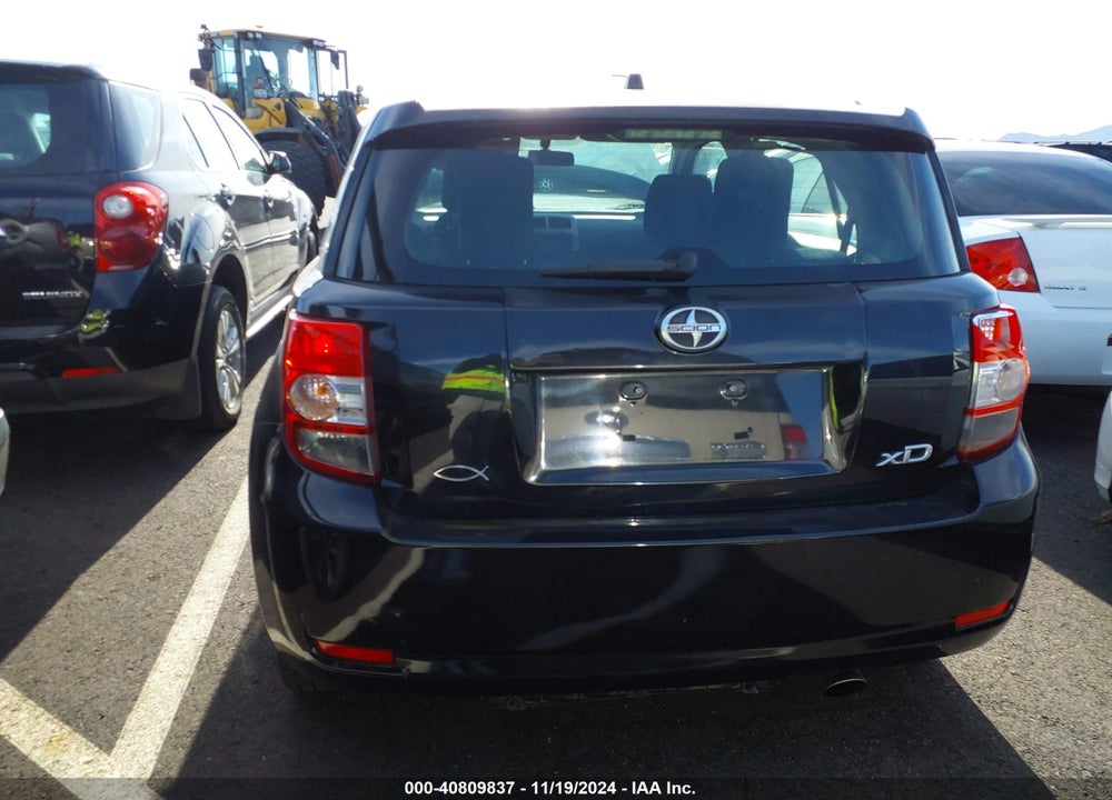2014 SCION XD VIN: JTKKUPB40E1042359