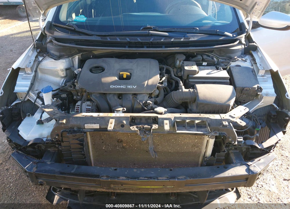 2017 KIA FORTE VIN: 3KPFK4A71HE070469