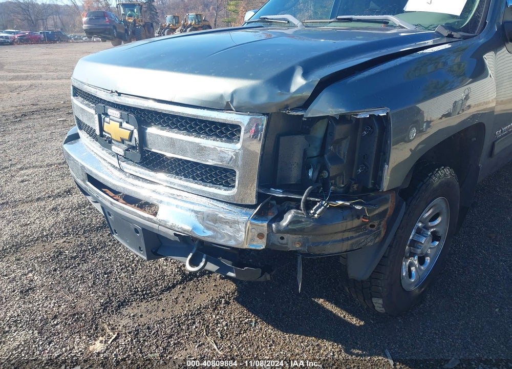 2011 CHEVROLET SILVERADO 1500 LS VIN: 3GCPKREA6BG204962