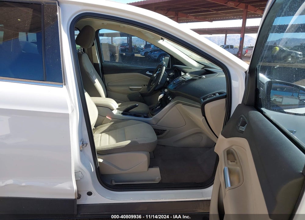 2015 FORD ESCAPE SE VIN: 1FMCU0G99FUA63729