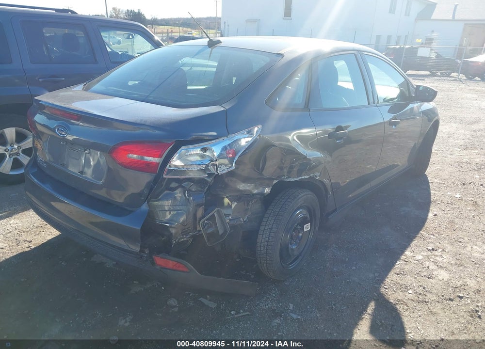 2017 FORD FOCUS S VIN: 1FADP3E20HL327636