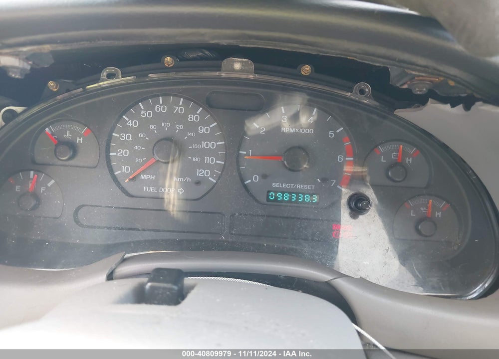 2000 FORD MUSTANG VIN: 1FAFP4040YF106690